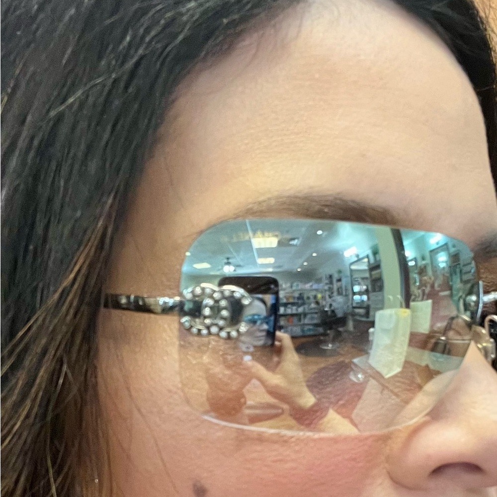 💯 AUTH | CHANEL 4017-D | ULTRA-RARE IRIDESCENT | RIMLESS DIAMOND CC SUNGLASSES - Picture 6 of 16